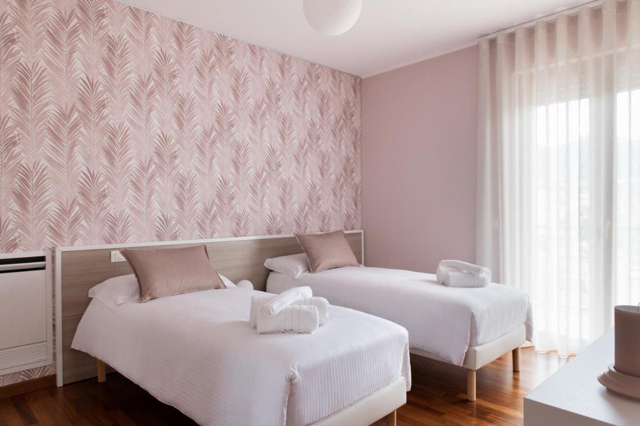 B&B Monna Lisa Rooms Montesano Scalo Bagian luar foto