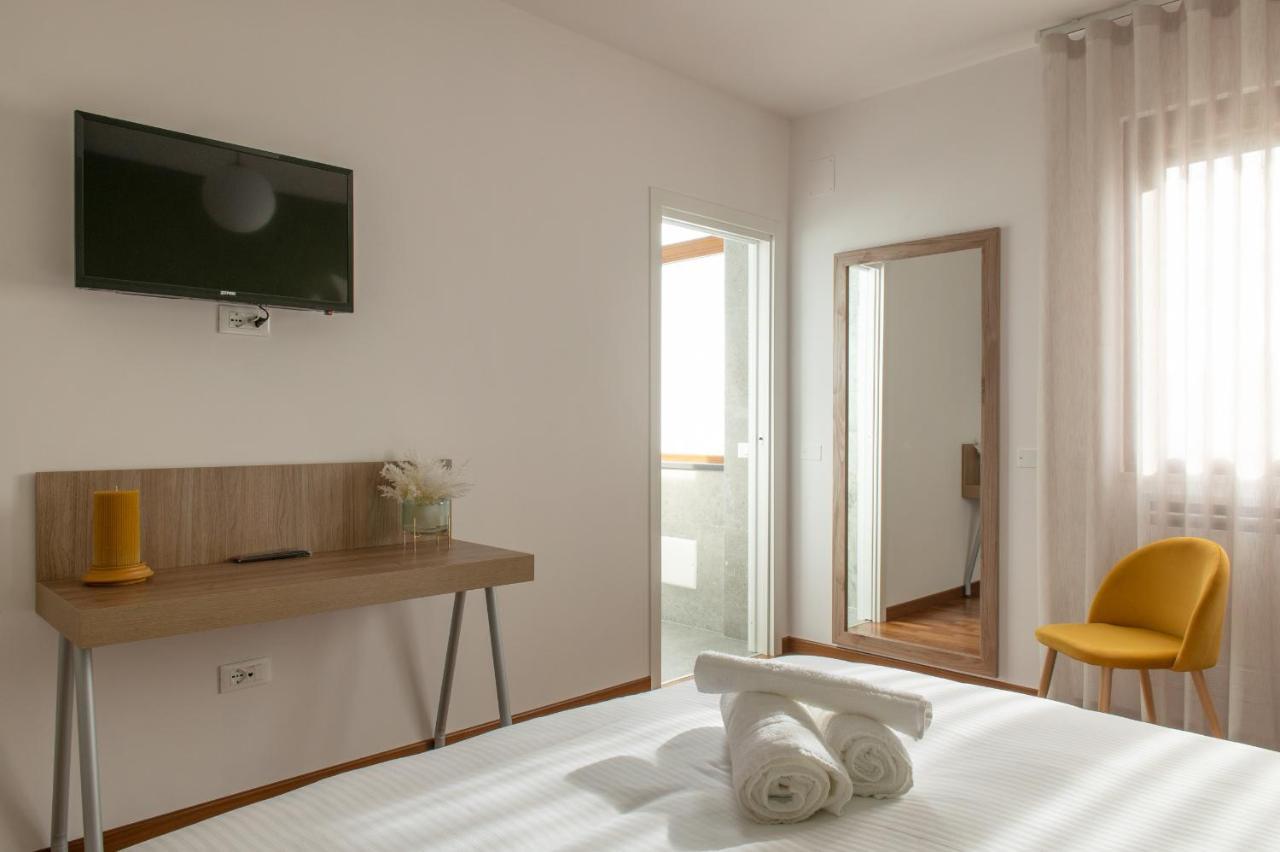 B&B Monna Lisa Rooms Montesano Scalo Bagian luar foto