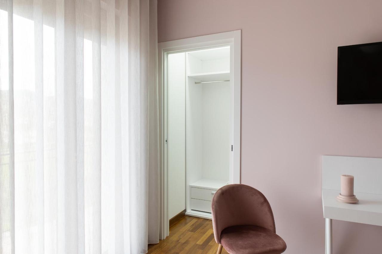 B&B Monna Lisa Rooms Montesano Scalo Bagian luar foto
